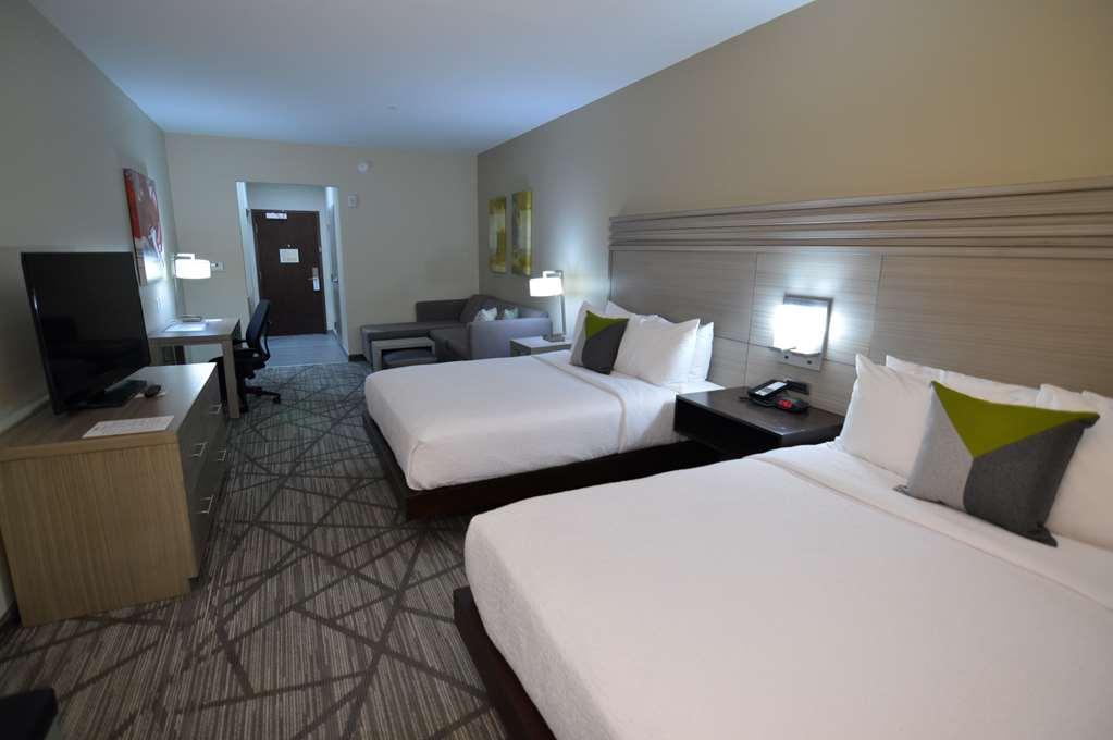 Comfort Inn & Suites Houston I-45 North - Iah Aldine Room photo